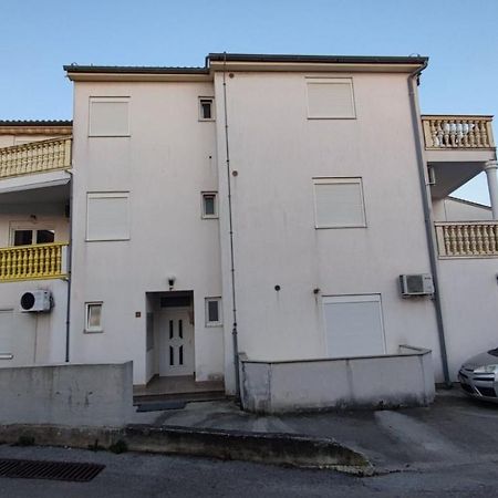 Apartman Lino Медулин Екстериор снимка