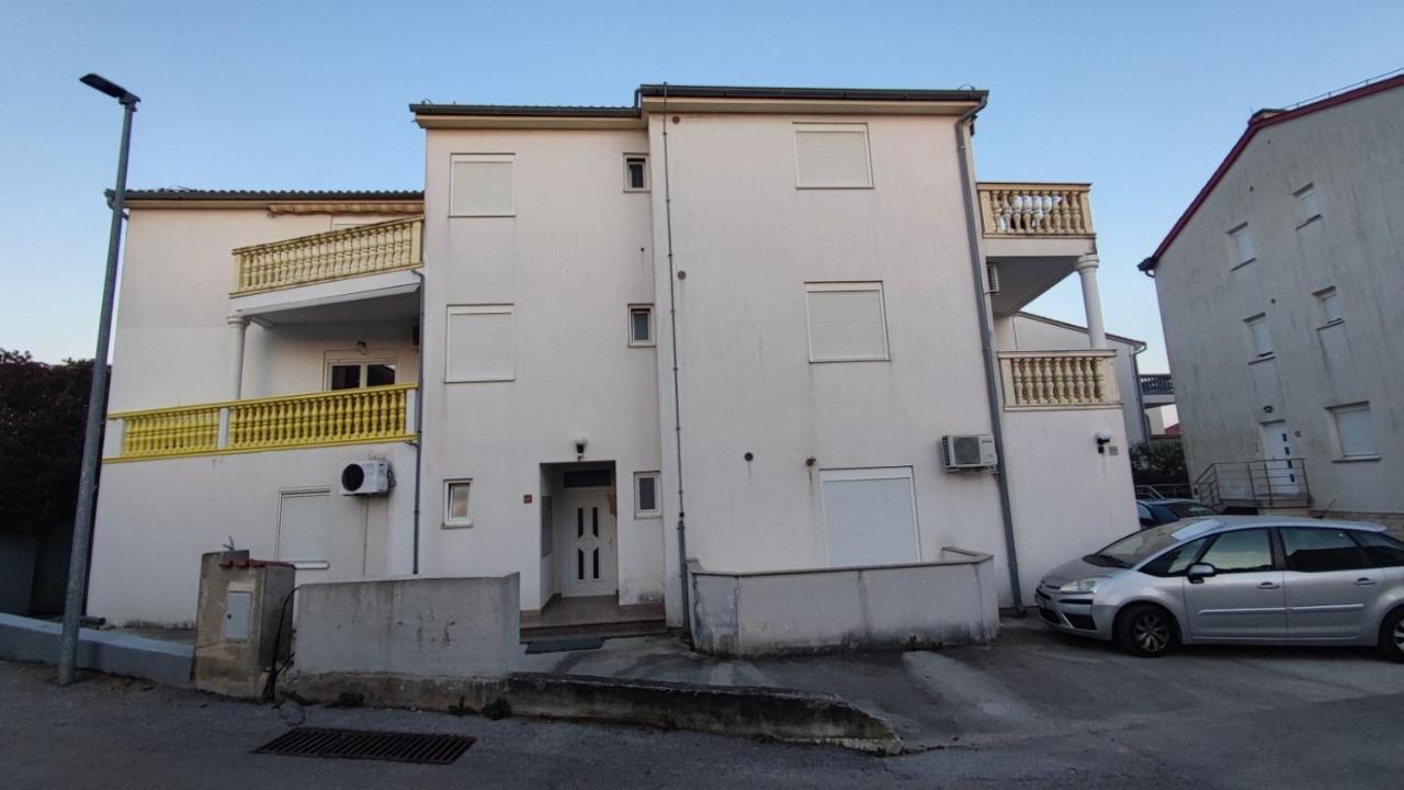 Apartman Lino Медулин Екстериор снимка